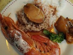 -鑫海汇海鲜烤肉火锅自助(七彩城店)