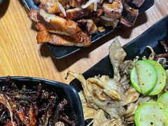 -乔岩保应烧烤店