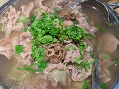 -肖四女乐山跷脚牛肉(世博源店)