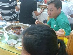 -乡土特色.冷锅鱼.牦牛肉汤锅