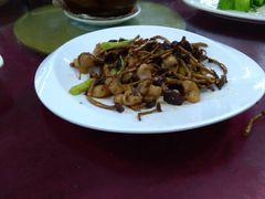 茶树菇炒猪颈肉-隆都四季香饭店(碧海路店)