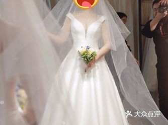 我计划的婚礼当天的的first look是那种真正意