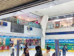 -正佳冰河湾真冰滑冰场