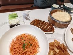 -梅利汴京烤鸭•开封豫菜地标店(东大街店)