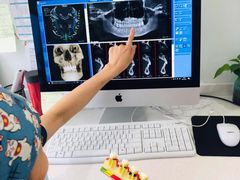 -Dr.Z dental仁康种植矫正中心