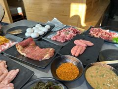-啊美丽炭火烤肉(滑翔一店)