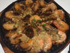 铁板蒜香虾-后宫私房菜(汇客美食娱乐广场店)