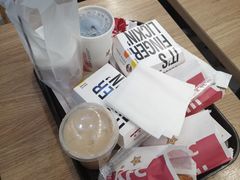-肯德基(虹桥机场T2北指廊精选外卖点店)