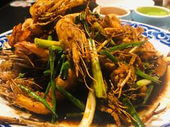 老头儿油爆沼虾-老头儿油爆虾·1987杭州烟火味(湖滨银泰in77D区店)