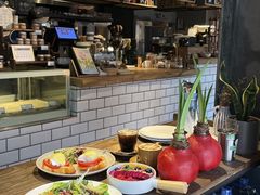 -Common Table · Brunch & Coffee