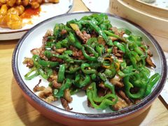 湖南小炒肉-小六汤包(万和城店)