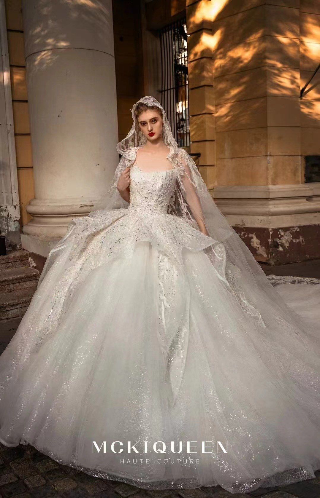 仙女们必将拥有的奢华婚纱来了