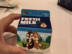 -晶荷轩(香港迪士尼乐园酒店)