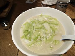 -湖南老灶台·生态农业餐饮(龙胜店)