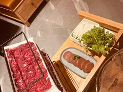 -左庭右院鲜牛肉火锅(环球港店)