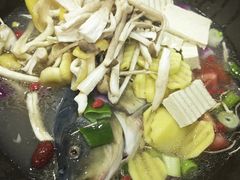 -泸沽肴(泸沽湖大洛水村农村信用社旁店)