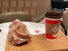 -Tims天好咖啡·贝果(雁展路万象天地店)