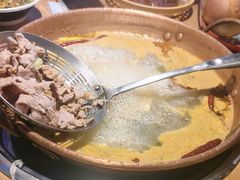 -洱火云南酸菜牛肉火锅(石景山当代商城店)