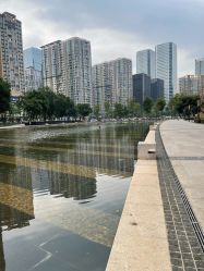 点击看大图 -宥莉·ULLY 痘敏肌•科技皮肤管理中心