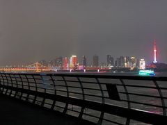 -武昌江滩