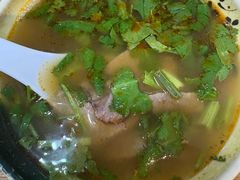 牛肉汤-黄阿姨锅贴大王(万航渡路店)