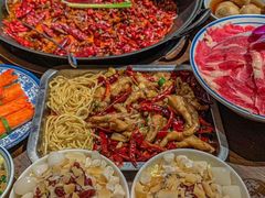 -萍姐火锅·公路夜市(武汉首店)