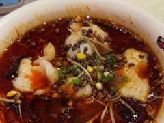 -渝是乎酸菜鱼·川渝小炒(新世界百货望京店)