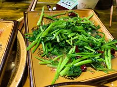 -燕兵眉州肥肠鱼饭店