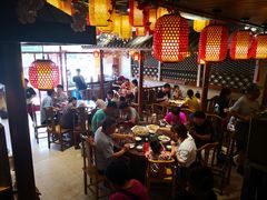 大堂-东来菜馆•手抓海鲜家常菜•海鲜锅贴(鸽子窝店)