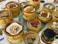 -方鼎食府
