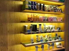 -星巴克(宁波东门银泰店)