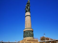 -人民防洪胜利纪念塔