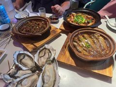 -蚝堡海鲜·威海菜·海肠捞饭·烧烤·亚洲吃蚝公司(幸福门店)