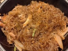石锅海鲜干捞粉丝-湖庭壹品鸭王·传统北京烤鸭·别墅私房菜·庭院宵夜(江宁店)