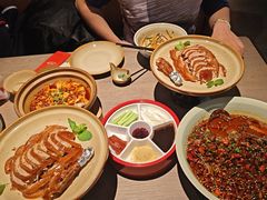 -青年公社烤鸭(姚家园万象汇店)