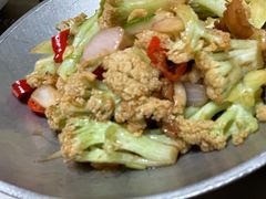 -小菜园新徽菜(上海浦东复地活力城店)