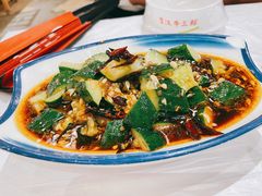 -霄汉牛三鲜湖北砂锅菜(万松园2店)