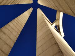 -唐山抗震纪念碑广场