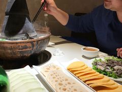 -通一顺老北京炭火锅(玉桥西路店)