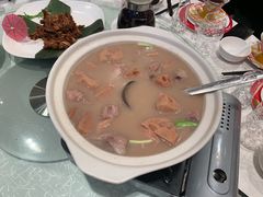 -亢龙太子酒轩(东湖店)