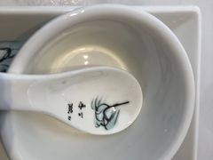 -新白鹿餐厅(金鹰新街口店)