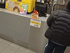 -麦当劳(杨林得来速店)