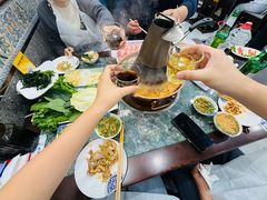 -楼外楼大刀肉传统火锅居(幸福街店)