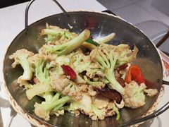 干锅腊肉花菜-避风塘·老港味餐厅(虹口龙之梦店)