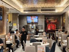 -香港新发烧腊茶餐厅(水围店)