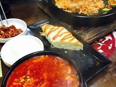 -小公洞韩式豆腐村&Q饮品铺