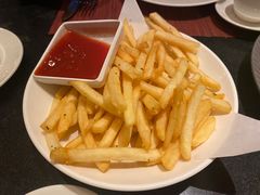 -WOLFGANG PUCK KITCHEN & BAR(迪士尼小镇店)