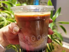 招牌工业风拿铁-GOTLOT COFFEE&KITCHEN角落厨房NOOK店