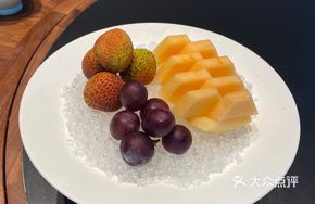 Elegant Fruit Platter