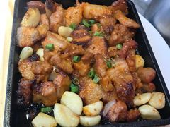 炉火烤五花肉-船梆煮•蒸汽海鲜·炉火烤肉(五四广场店)